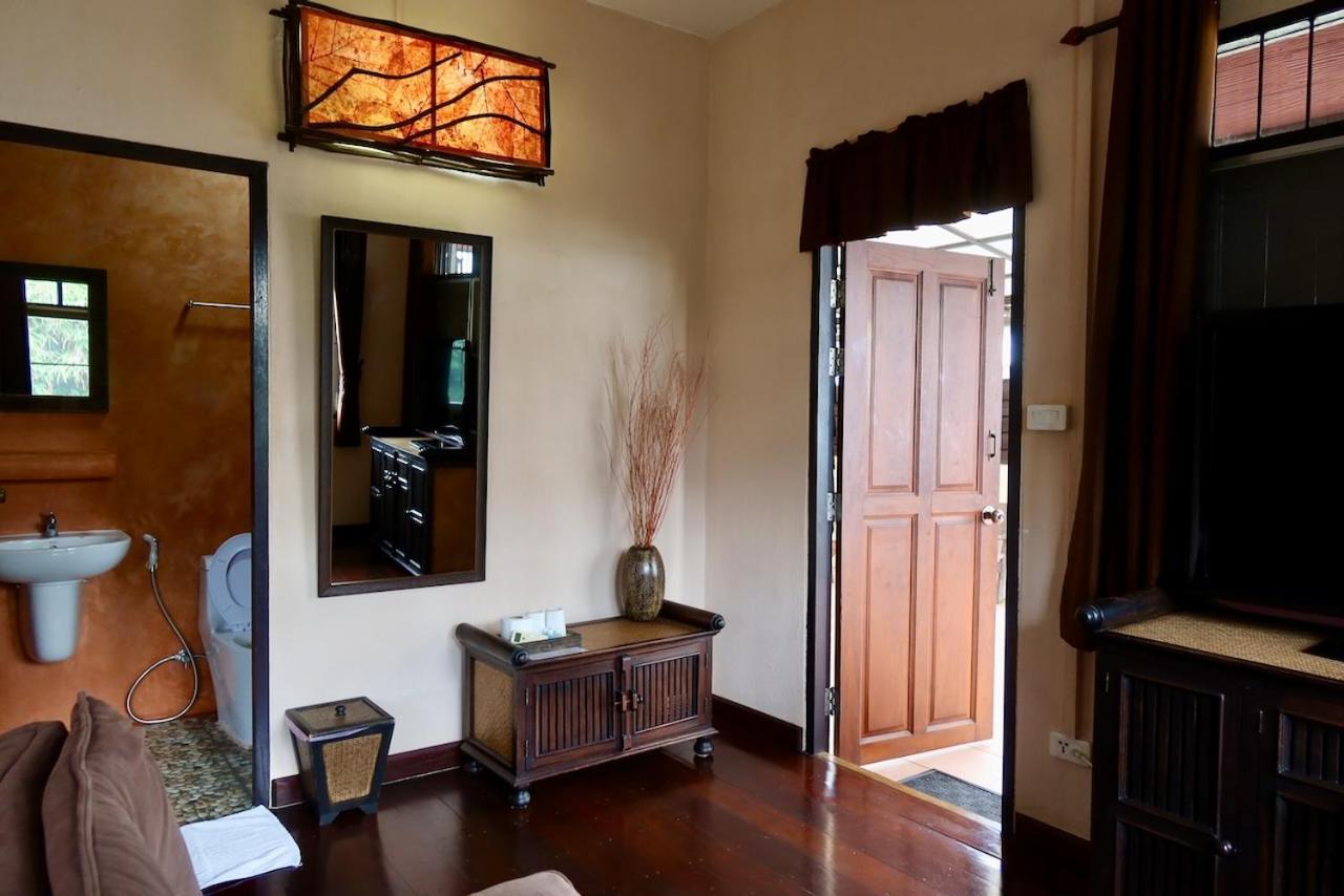 Banjai Garden Guesthouse Chiang Mai Bagian luar foto