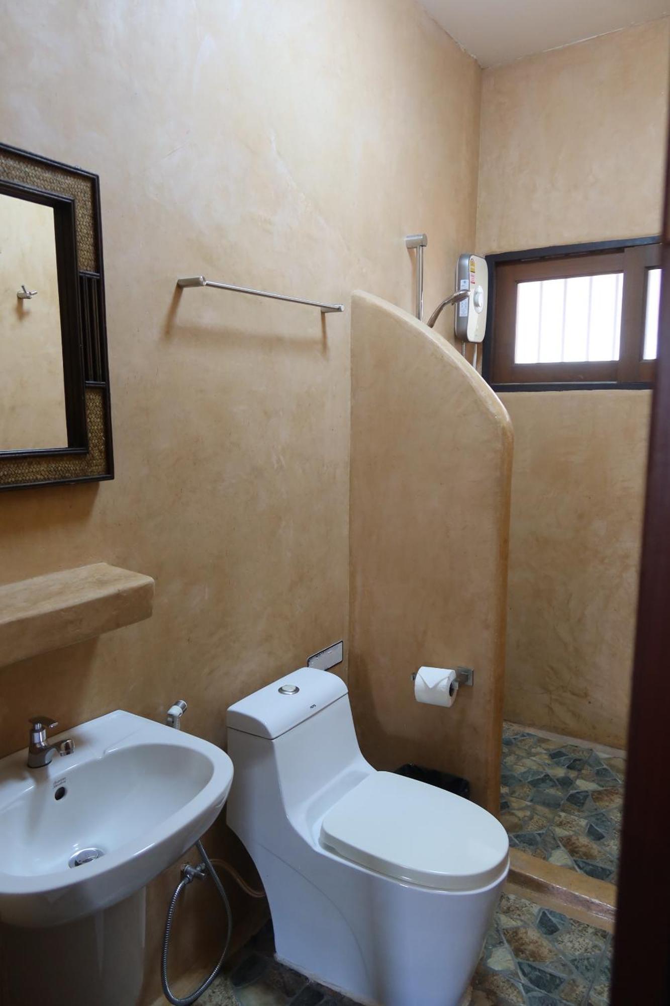Banjai Garden Guesthouse Chiang Mai Bagian luar foto