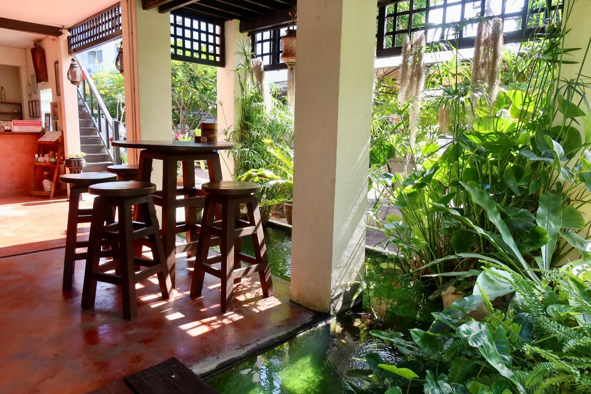 Banjai Garden Guesthouse Chiang Mai Bagian luar foto